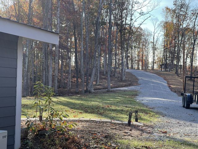 1030 Johnson Hollow Rd, Mc Ewen, TN 37101