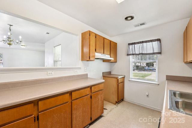 3420 Kentucky Avenue, Charlotte, NC 28216