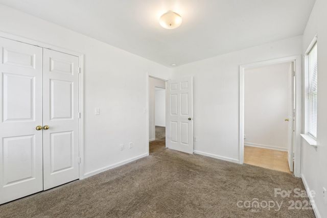 3420 Kentucky Avenue, Charlotte, NC 28216