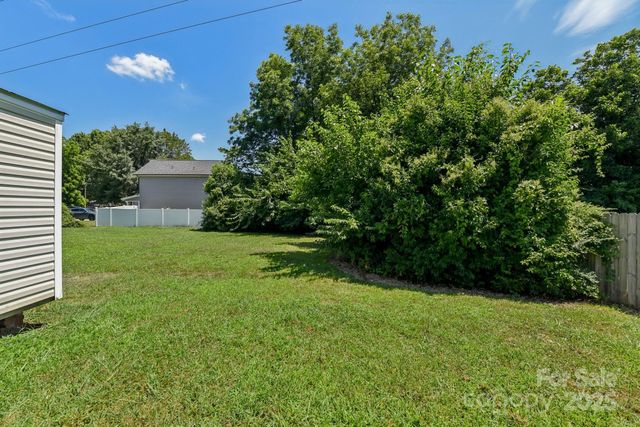 3420 Kentucky Avenue, Charlotte, NC 28216