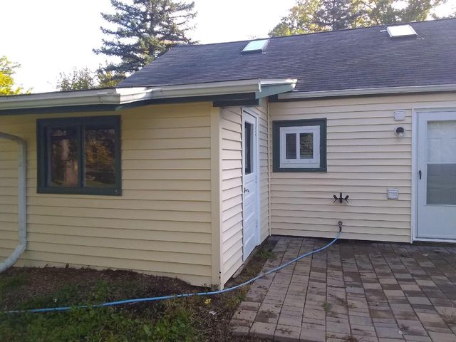 14220 Ranch ROAD, Brookfield, WI 53005