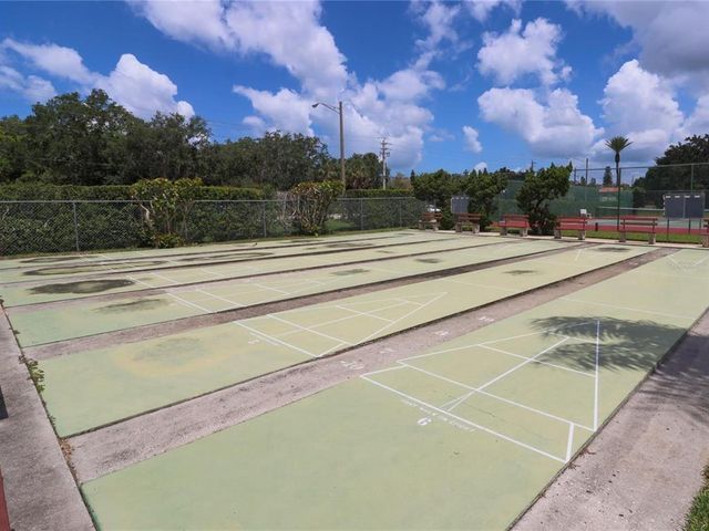 1437 57TH STREET W 1437, Bradenton, FL 34209