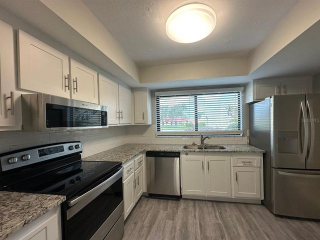 1437 57TH STREET W 1437, Bradenton, FL 34209