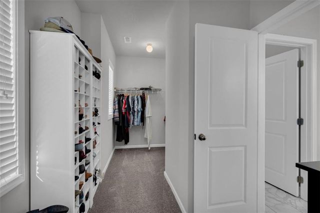7129 Birch View Court, Flowery Branch, GA 30542