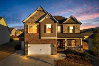 7129 Birch View Court, Flowery Branch, GA 30542