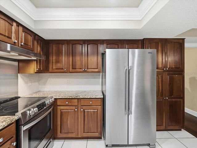 13903 MIDDLE PARK DRIVE, Tampa, FL 33624