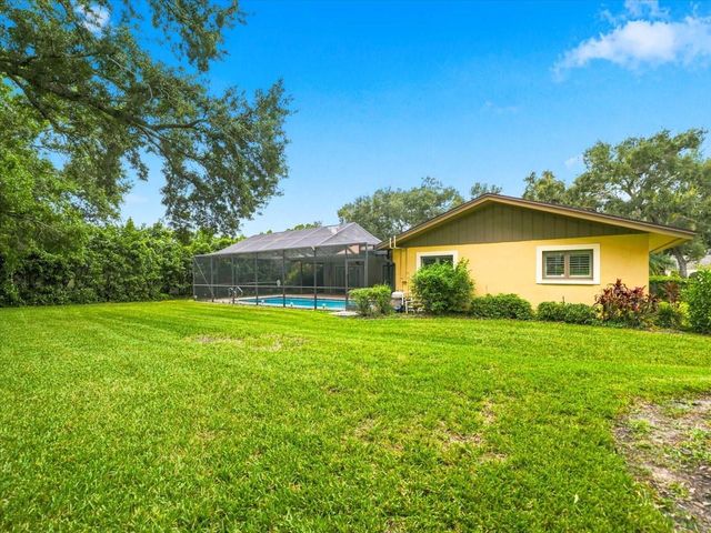 13903 MIDDLE PARK DRIVE, Tampa, FL 33624