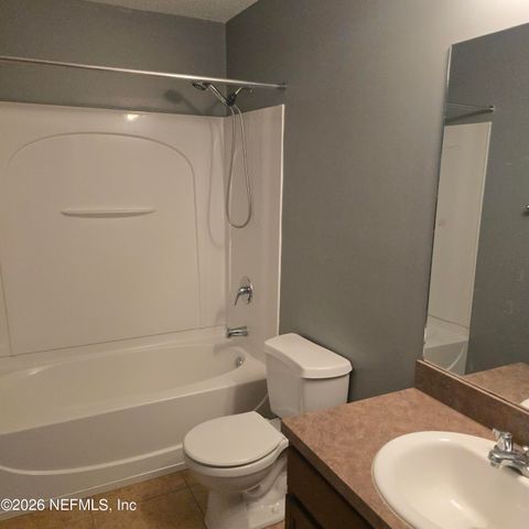 1500 CALMING WATER Drive 3902, Fleming Island, FL 32003