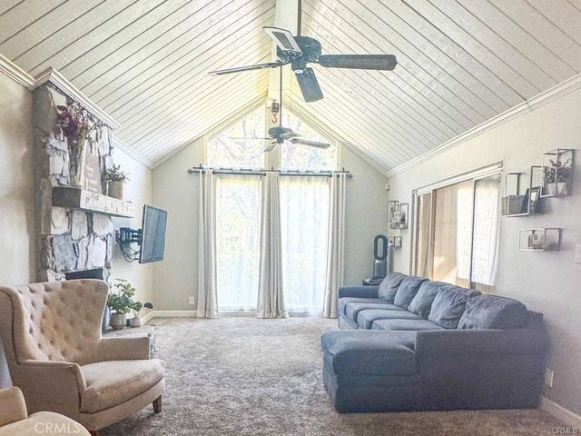 102 E Crestview, Corona, CA 92879