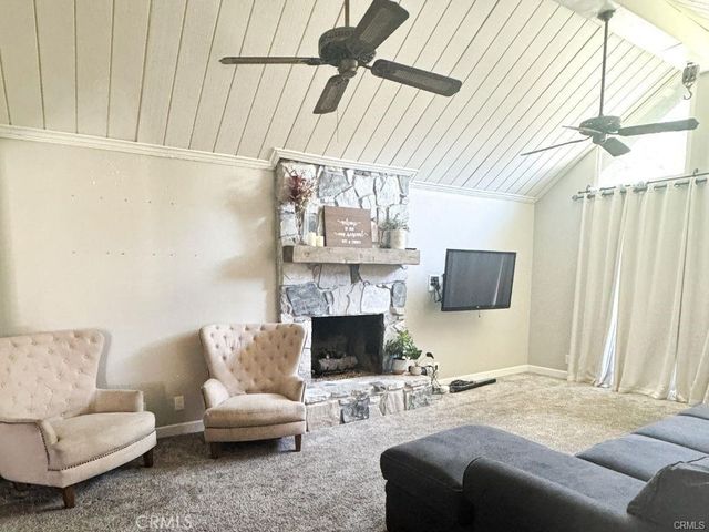102 E Crestview, Corona, CA 92879