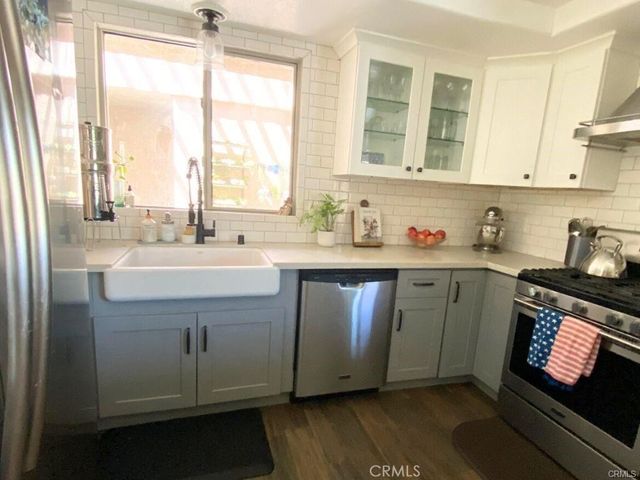102 E Crestview, Corona, CA 92879