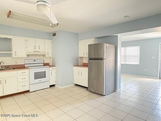 331 S Brevard Ave Avenue B, Cocoa Beach, FL 32931