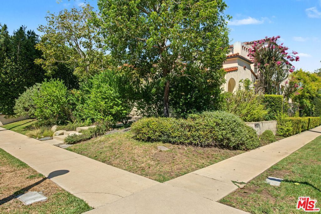 2254 Kelton Avenue, Los Angeles, CA 90064 — photo 2