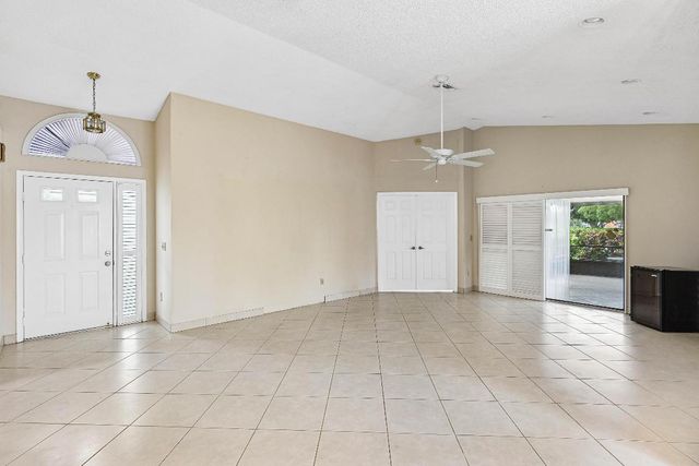 6249 Beaconwood Road, Lake Worth, FL 33467