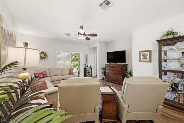 7421 Petrel Street, North Las Vegas, NV 89084