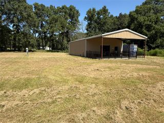 1331 Us Highway 190 W, Oakhurst, TX 77359