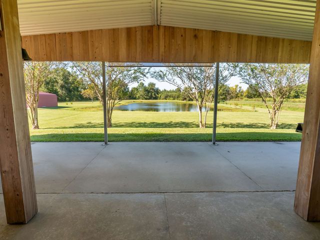 136 Margaret St, Thibodaux, LA 70301