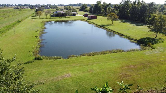 136 Margaret St, Thibodaux, LA 70301