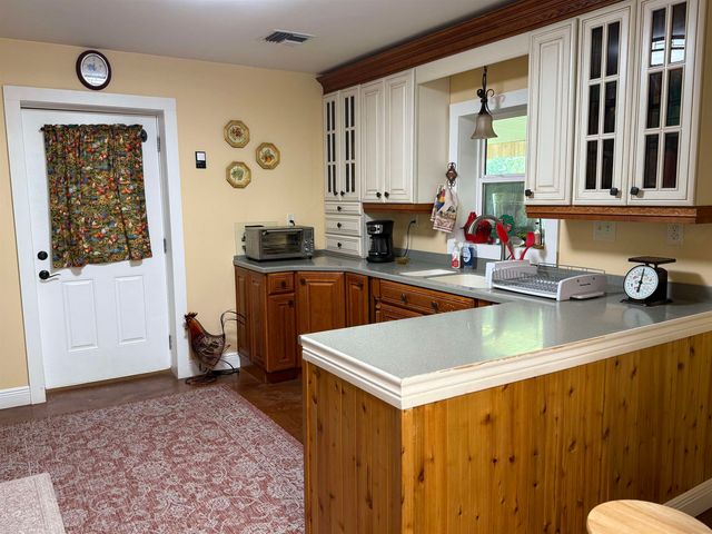 136 Margaret St, Thibodaux, LA 70301