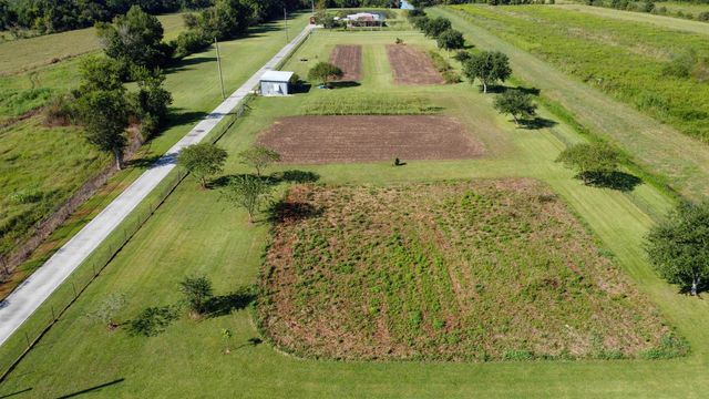 136 Margaret St, Thibodaux, LA 70301