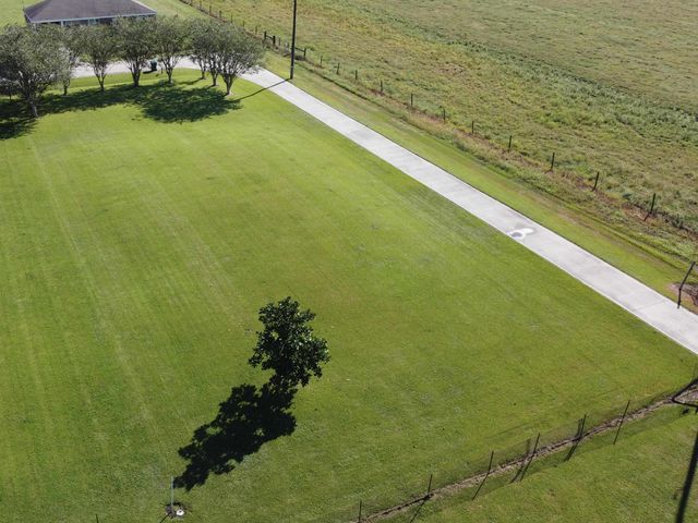 136 Margaret St, Thibodaux, LA 70301