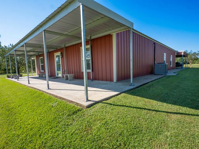 136 Margaret St, Thibodaux, LA 70301