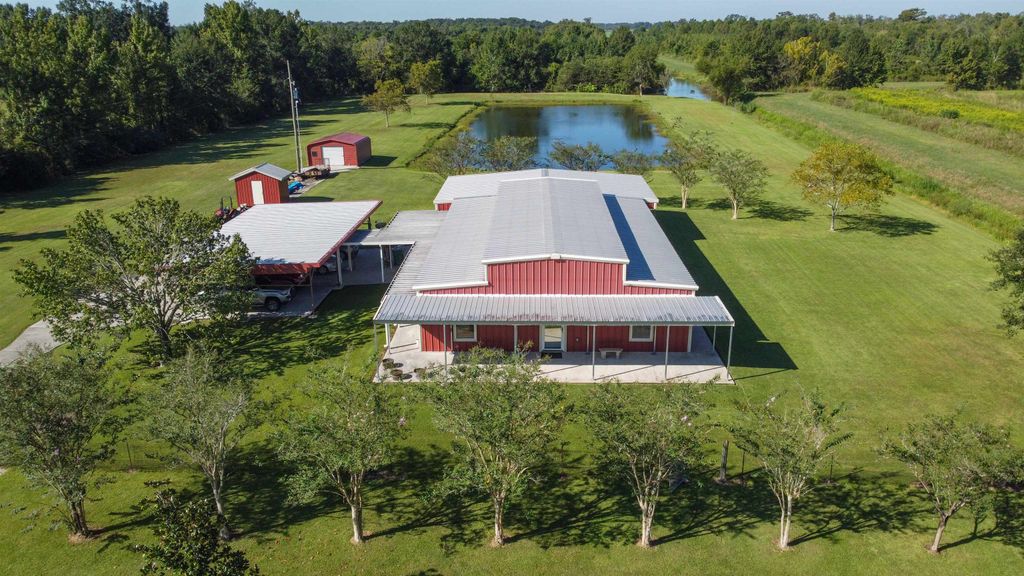 136 Margaret St, Thibodaux, LA 70301