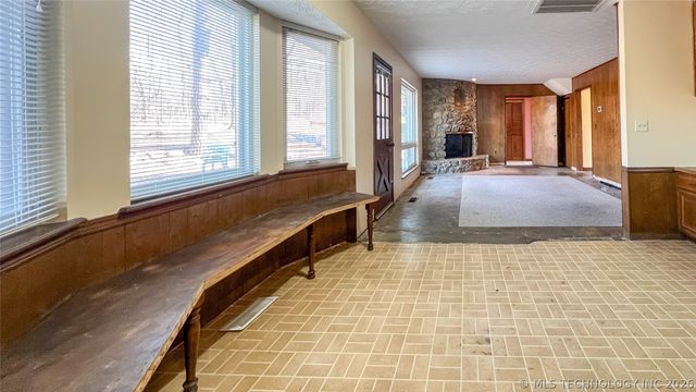 219 W 31st Street, Sand Springs, OK 74063