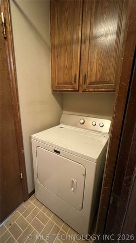 219 W 31st Street, Sand Springs, OK 74063