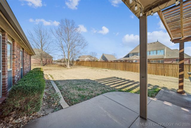 8463 N 66th Avenue, Owasso, OK 74055