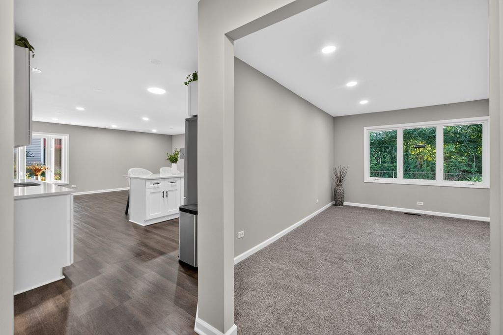 2S054 Avondale Lane, Lombard, IL 60148 — photo 5
