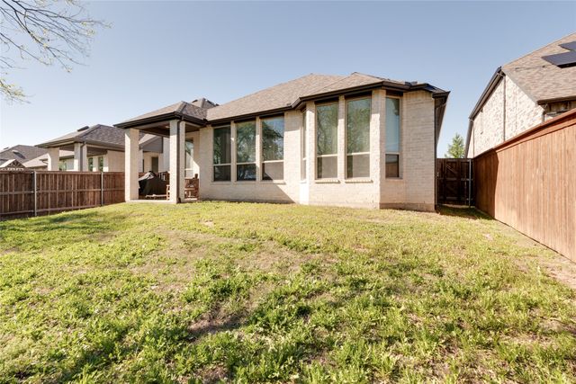 704 Wycliffe Drive, Celina, TX 75009