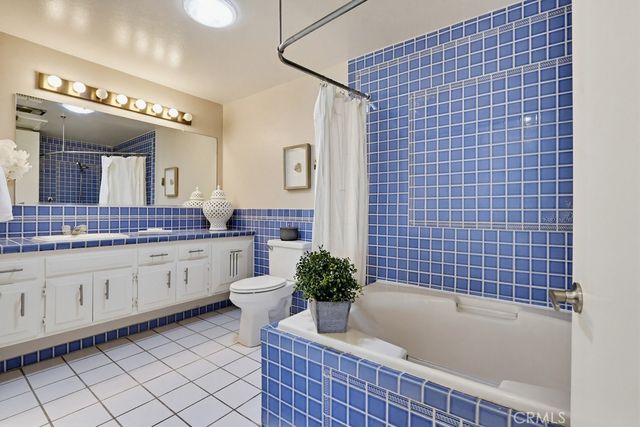 13580 Cedar Crest Lane 110L, Seal Beach, CA 90740