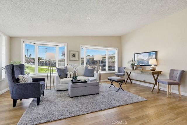13580 Cedar Crest Lane 110L, Seal Beach, CA 90740