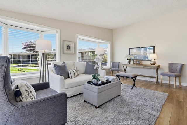 13580 Cedar Crest Lane 110L, Seal Beach, CA 90740
