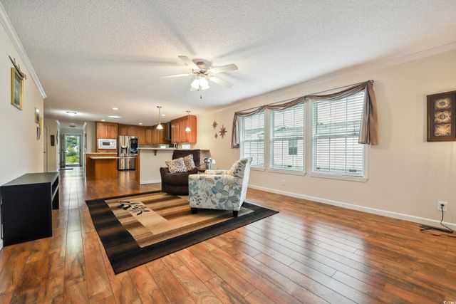 263 Walden Lake Rd., Conway, SC 29526