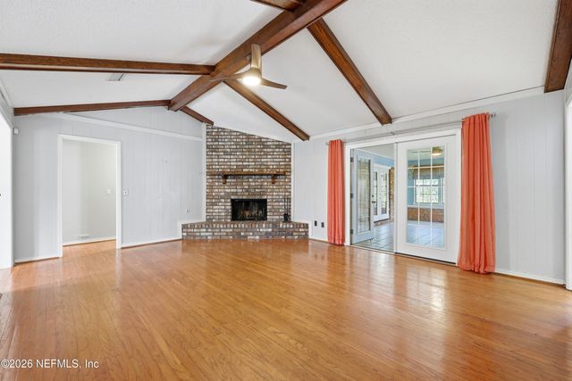 346 FOXRIDGE Road, Orange Park, FL 32065