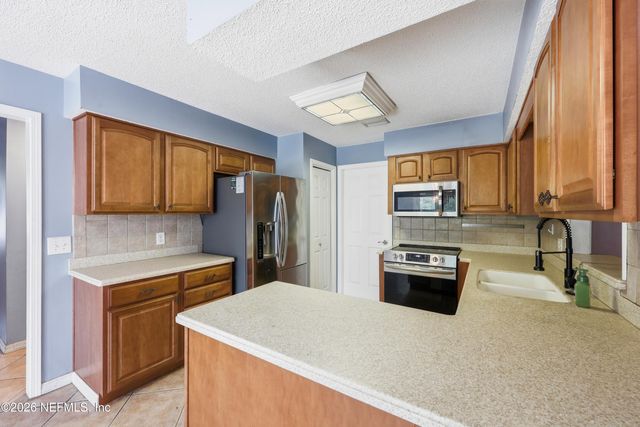 346 FOXRIDGE Road, Orange Park, FL 32065