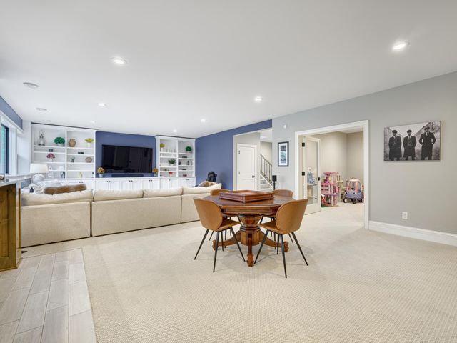 6229 Crescent Drive, Edina, MN 55436