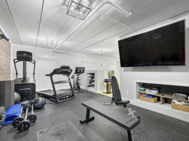6229 Crescent Drive, Edina, MN 55436