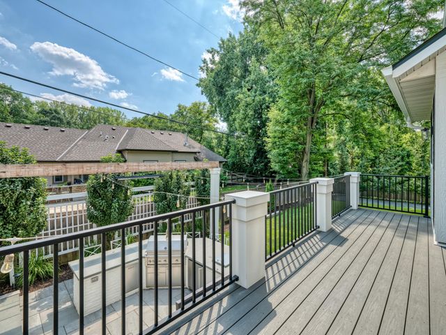 6229 Crescent Drive, Edina, MN 55436