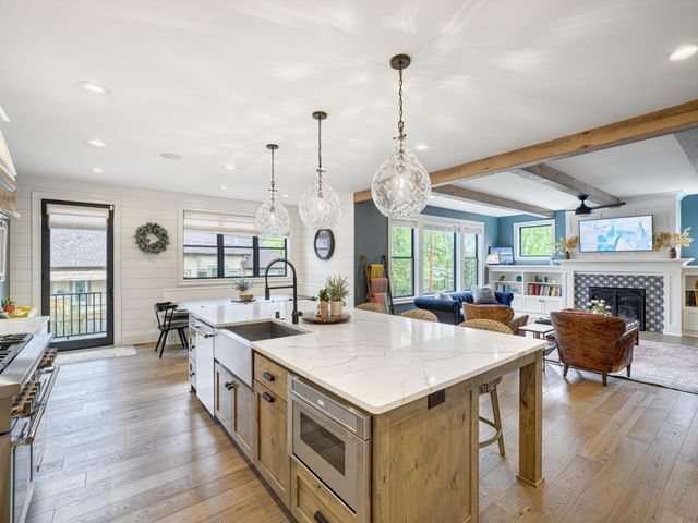 6229 Crescent Drive, Edina, MN 55436