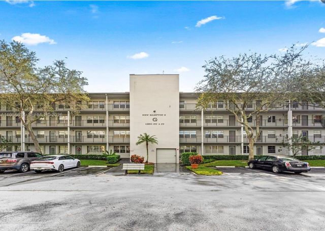 13250 SW 4th Ct 308G, Pembroke Pines, FL 33027