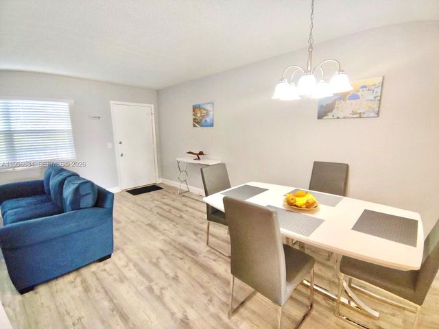 13250 SW 4th Ct 308G, Pembroke Pines, FL 33027