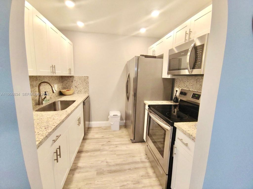 13250 SW 4th Ct 308G, Pembroke Pines, FL 33027