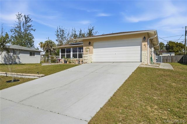 509 S Monroe Street, Beverly Hills, FL 34465