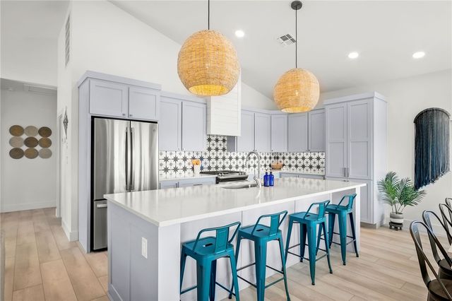 901 S 9th 7, Port Aransas, TX 78373