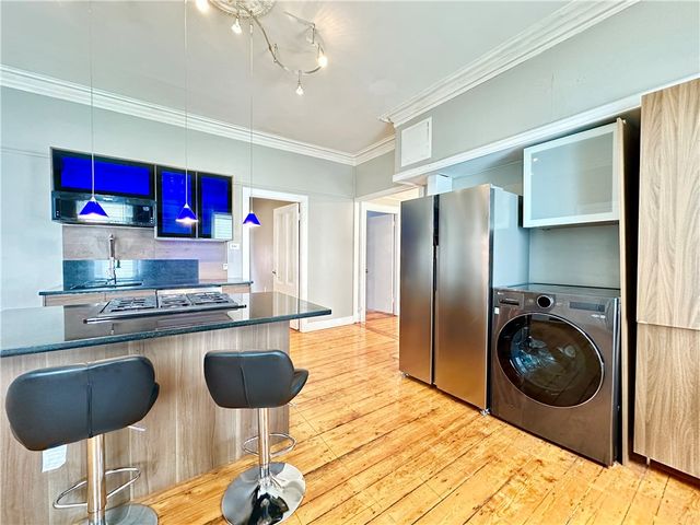 89 America Street, Providence, RI 02903
