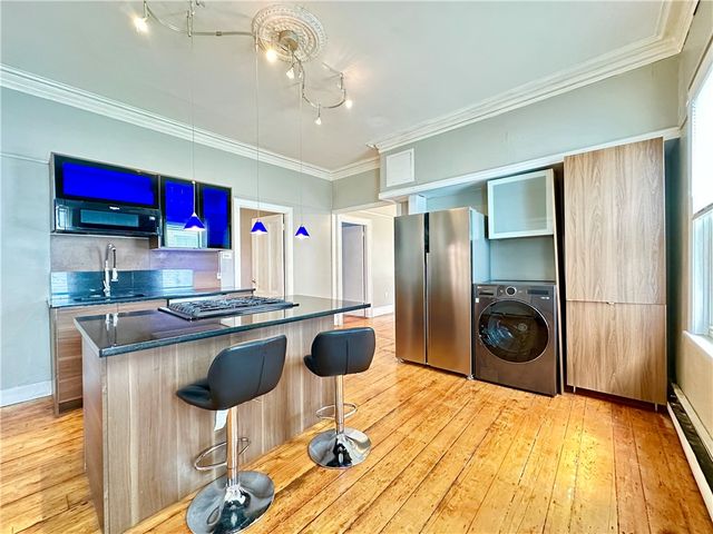 89 America Street, Providence, RI 02903
