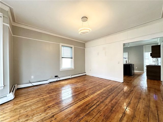 89 America Street, Providence, RI 02903